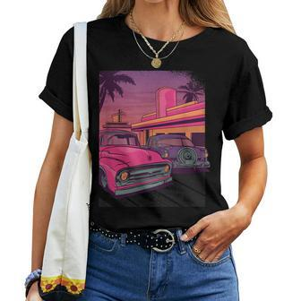 Classic Cruise Old School Retro Vintage Car Women Women T-shirt - Monsterry AU