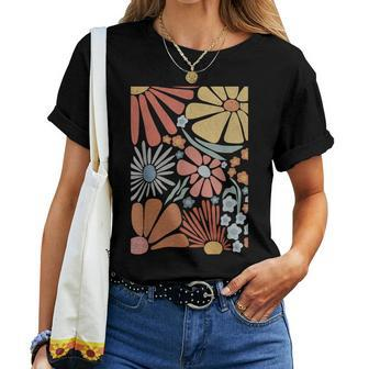 Colorful Summer Groovy Floral Colorful Retro Flowers Women T-shirt - Thegiftio UK