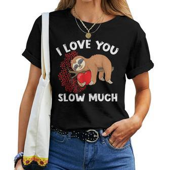 Cute Lazy Sloth Holding Heart Love Sloth Valentines Day Women T-shirt - Thegiftio UK