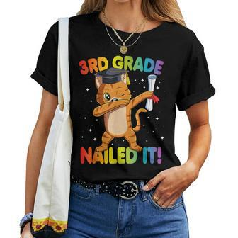 Dabbing Cat 3Rd Grade Graduation Class 2020 Boys Girls Women T-shirt - Monsterry
