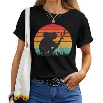 Damenintage Retro Koala Liebhaber Mama Papa Junge Mädchen Geburtstagsgeschenk Mit-Ausschnitt T-shirt Frauen - Geschenkecke