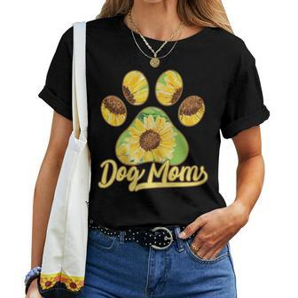 Dog Mom Paw Sunflower Pattern Women T-shirt - Monsterry DE