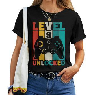 Gaming Vintage 9Th Birthday 9 Year Old Boy Girl Gamer Women T-shirt - Monsterry