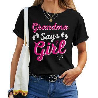 Grandma Says Girl Team Gender Reveal Announcement Family Set Women T-shirt - Seseable