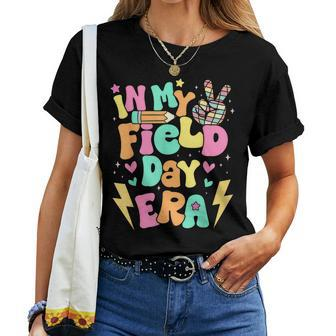 Groovy Retro In My Field Day Era Fun Day Field Trip School Women T-shirt - Seseable