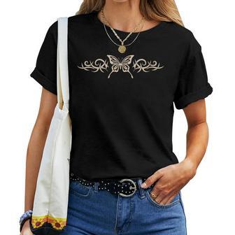 Marrón Mariposa Tatuaje Fairycore Oscuro Grunge Y2k Estética Cuello Camiseta de mujer - Regaloses