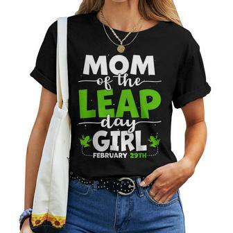 Mom Of The Leap Day Girl February 29Th Birthday Frog Women T-shirt - Thegiftio