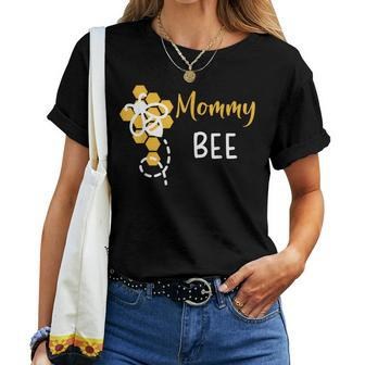 Mommy Of The Bee 1St Birthday Outfit First Bee Day Family Women T-shirt - Thegiftio