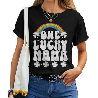 One Lucky Mama St Patrick's Day Lucky Mom Mother Women T-shirt | Mazezy AU