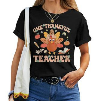 One Thankful Teacher Thanksgiving Retro Groovy Fall Teachers Women T-shirt - Thegiftio UK