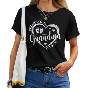 Promoted To Grandma Est 2024 New Grandma Grandmother Women T-shirt | Mazezy CA