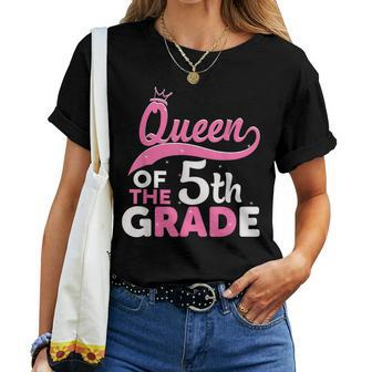 Queen Of The 5Th Grade Crown Back To School Teacher Women T-shirt - Seseable