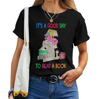 Read Book Cute School Teacher Librarian Elephant Pigeon Women T-shirt - Monsterry