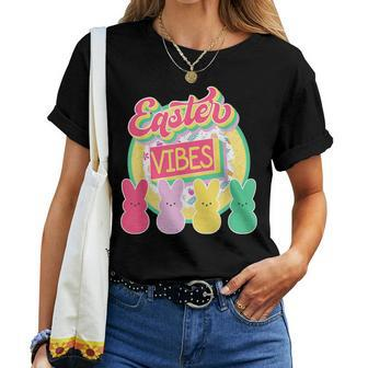 Retro Groovy Easter Vibes Bunny Rabbit Hunting Eggs Family Women T-shirt | Mazezy CA