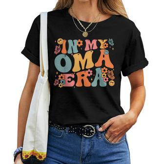 Retro Groovy In My Oma Era Baby Announcement Women T-shirt - Seseable