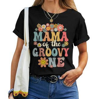 Retro Mama Of Groovy One Matching Family 1St Birthday Party Women T-shirt - Seseable