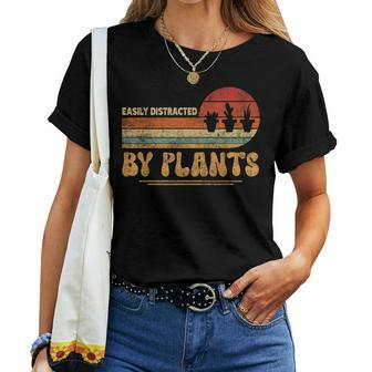 Retro Pots Easily Distracted By Plants Botany Plant Lover Women T-shirt | Mazezy