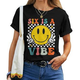 Six Is A Vibe 6Th Birthday Groovy Boys Girls 6 Years Old Women T-shirt - Thegiftio UK
