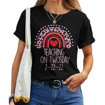 Teaching On Twosday 2-22-22 Twos Day 2022 Teacher Men Women T-shirt - Monsterry AU