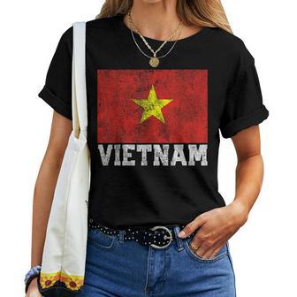 Vietnam Vietnamese Flag Family Pride Country Women Women T-shirt - Monsterry UK