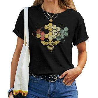 Vintage Beekeeper Honey Bee Women T-shirt - Monsterry AU