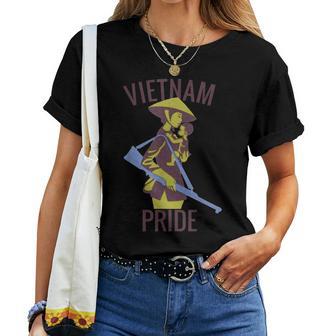 Vintage Soldier Vietnam Pride Vietnamese Mom I Love Vietnam Women T-shirt - Monsterry DE