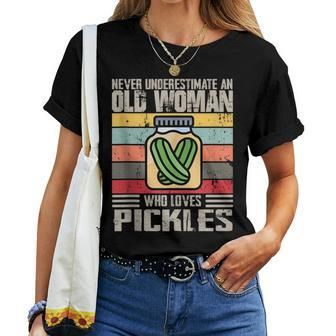 Vintage Never Underestimate An Old Woman Who Loves Pickles Women T-shirt - Monsterry DE