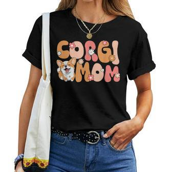 Welsh Corgi Pembroke Groovy World's Best Corgi Mom Women T-shirt - Seseable