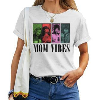 90’S Mom Vibes Vintage Retro Mom Life Mother Day Women T-shirt | Mazezy