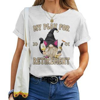 Cat And Wine Gnome Grandpa Retirement Plan For Cat Dad Women T-shirt - Monsterry DE
