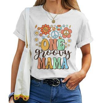 Groovy Mama Retro Mom Birthday Matching Family Party Women T-shirt - Seseable
