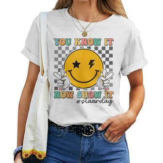 Groovy Smile Testing Day Teacher You Know It Now Show It Women T-shirt - Seseable