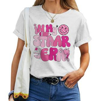 Groovy In My Star Era Pink Teacher Team Teacher Appreciation Women T-shirt - Seseable
