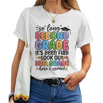 So Long 2Nd Grade Its Been Fun Lookout 2Nd Grade Here I Come Women T-shirt - Monsterry CA