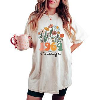 59 Years Old Vintage 1964 59Th Birthday Wildflower Women's Oversized Comfort T-shirt - Seseable