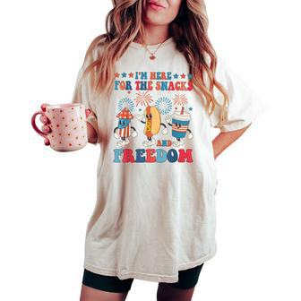 I'm Here For The Snacks And Freedom 4Th Of July Boys Girls Women's Oversized Comfort T-shirt - Seseable