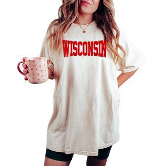 Vintage Wisconsin Wisconsin Red Retro Women's Oversized Comfort T-shirt - Seseable