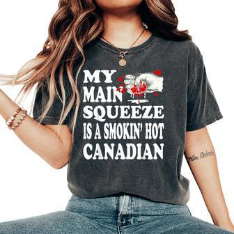 Canada Culture Girlfriend Wife Canadian Matching Couples Women's Oversized Comfort T-Shirt - Monsterry DE