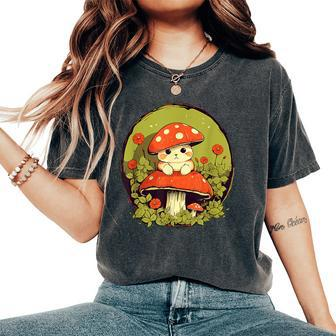 Cat Mushroom Cute Cottagecore Aesthetic Women's Oversized Comfort T-Shirt - Thegiftio UK