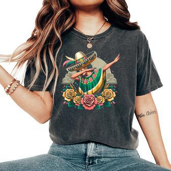 Dabbing Mexican Poncho Cinco De Mayo Girl Sombrero Dab Women's Oversized Comfort T-Shirt - Monsterry