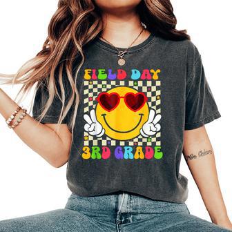 Field Day 3Rd Grade Groovy Field Day Sunglasses Field Trip Women's Oversized Comfort T-Shirt - Monsterry DE