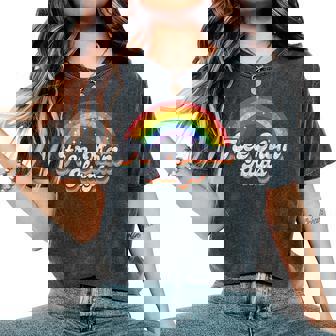 Free Mom Hugs Rainbow Heart Lgbt Flag Lgbt Pride Month Women's Oversized Comfort T-Shirt - Seseable