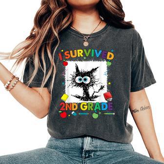 Last Day Of Second 2Nd Grade I Survived 2Nd Grade Women's Oversized Comfort T-Shirt - Monsterry UK