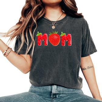 Strawberry Mom Fruit Birthday Family Matching Women's Oversized Comfort T-Shirt - Monsterry UK
