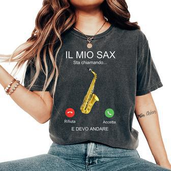 Writing Sax Italian Musicians Women's Oversized Comfort T-Shirt - Monsterry CA