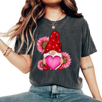 Happy Valentine's Day Gnome With Leopard Sunflower Valentine Women's Oversized Comfort T-Shirt | Mazezy