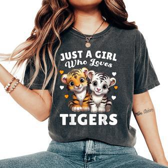 Just A Girl Who Loves Tigers Cute Baby Tigers & Hearts Women's Oversized Comfort T-Shirt - Thegiftio UK