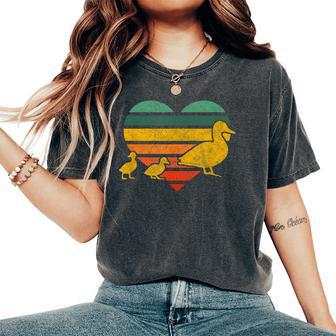 Mama Duck 2 Ducklings Animal Family Heart Women's Oversized Comfort T-Shirt - Monsterry UK