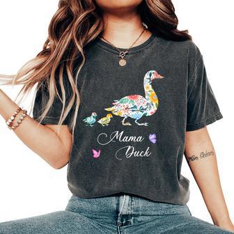 Mama Duck Mother's Day Floral Mom Farmer Farm Women's Oversized Comfort T-Shirt - Monsterry UK