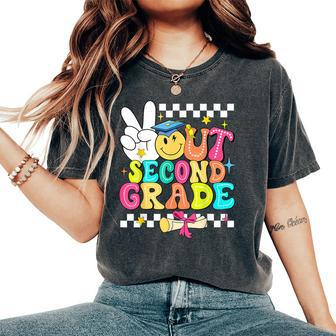 Peace Out Second Grade Happy Last Day Of School Teacher Women's Oversized Comfort T-Shirt - Seseable